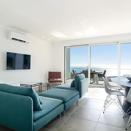 Ocean Views - New Private With Pool & Sea Views アパート ナザレ