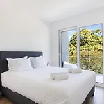 Ocean Views - New Private With Pool & Sea Views Apartman *
