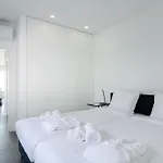 Ocean Views - New Private With Pool & Sea Views Nazaré