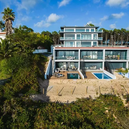 Ocean Views - New Private With Pool & Sea Views Apartment *
