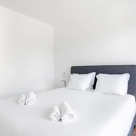 アパート Ocean Views - New Private With Pool & Sea Views