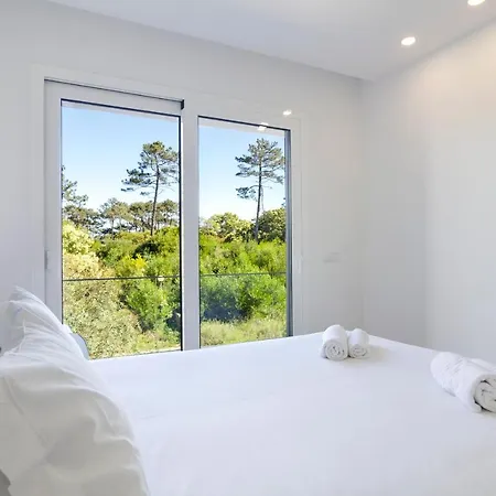 Ocean Views - New Private With Pool & Sea Views アパート ナザレ