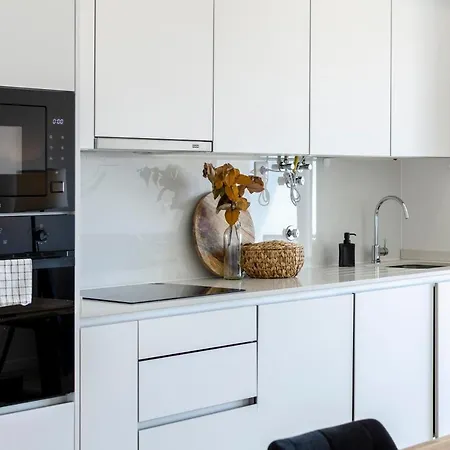 Ocean Views - New Private With Pool & Sea Views Apartment