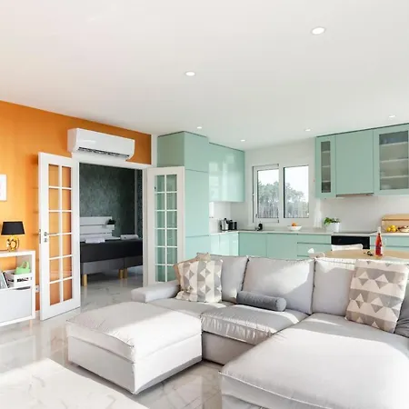 Ocean Views - New Private With Pool & Sea Views Nazare