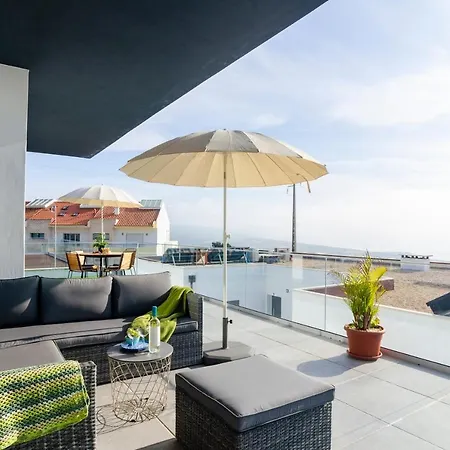 Ocean Views - New Private With Pool & Sea Views Apartment