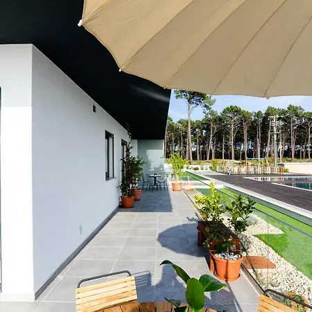 Ocean Views - New Private With Pool & Sea Views Apartment *
