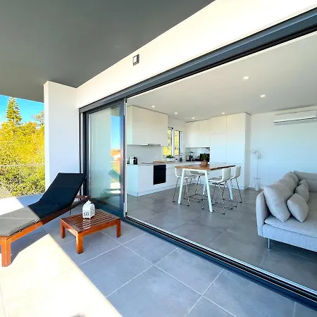 Ocean Views - New Private With Pool & Sea Views Apartment