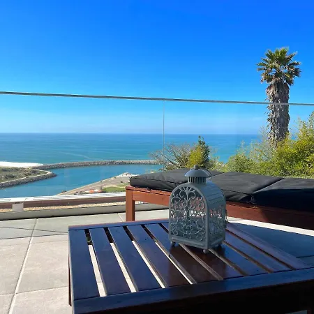 Ocean Views - New Private With Pool & Sea Views Apartment