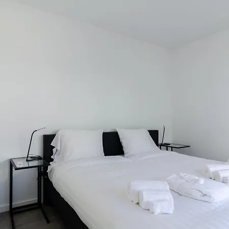 Ocean Views - New Private With Pool & Sea Views アパート