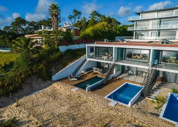 Ocean Views - New Private With Pool & Sea Views Apartamento Nazaré