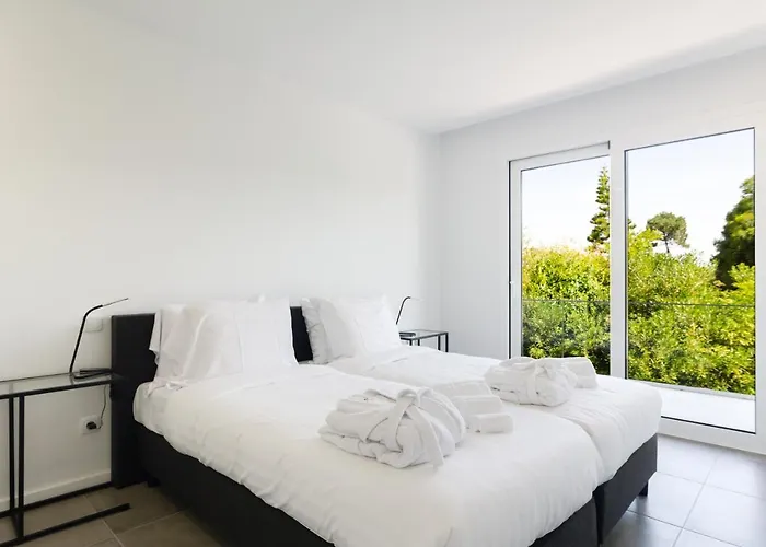 Apartamento Ocean Views - New Private With Pool & Sea Views Nazaré